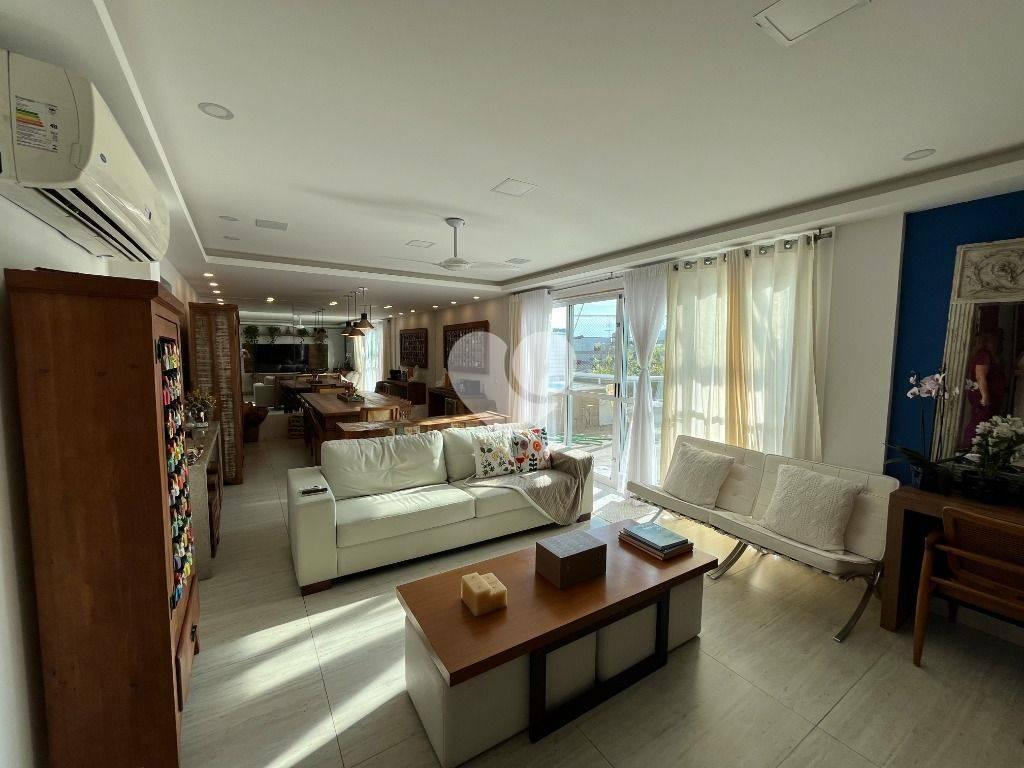 Cobertura Linear na Stamile Coutinho com 207m² e 4 suítes - R$1.740.000 - Recreio dos Bandeirantes — foto 2