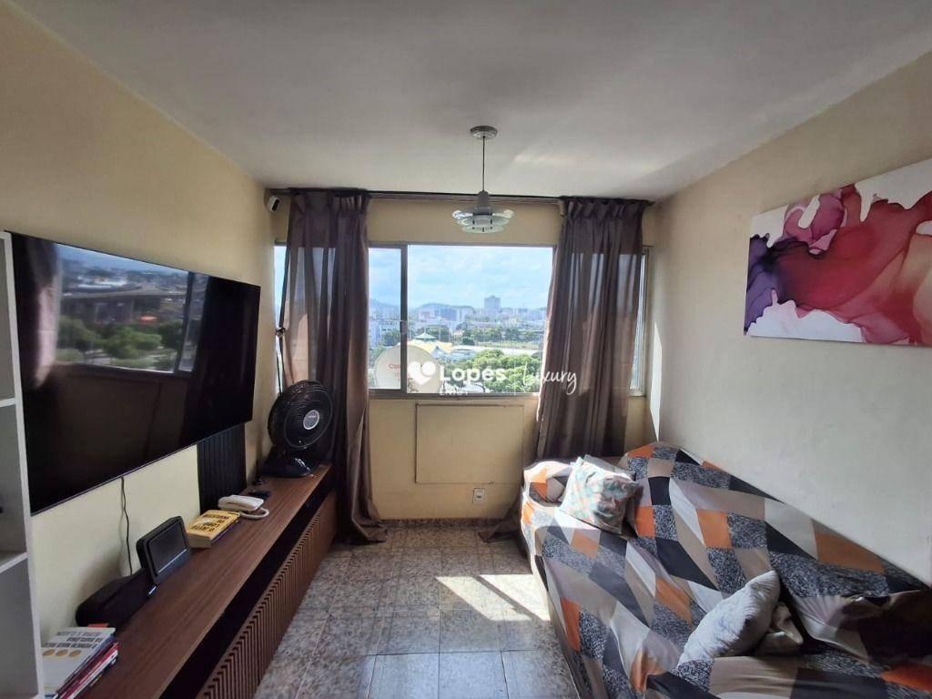 Apartamento colado no Centro do RJ