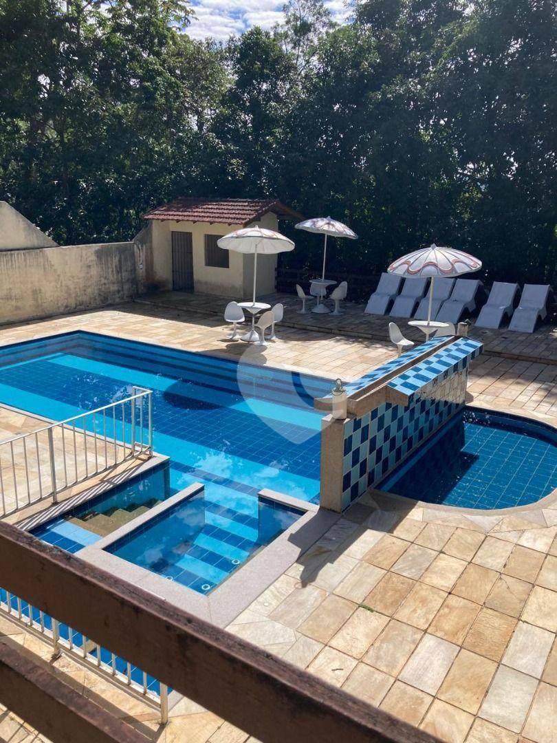 Casa com 5 quartos à venda, 135 m² por R$ 690.000 - Iucas - Teresópolis/RJ