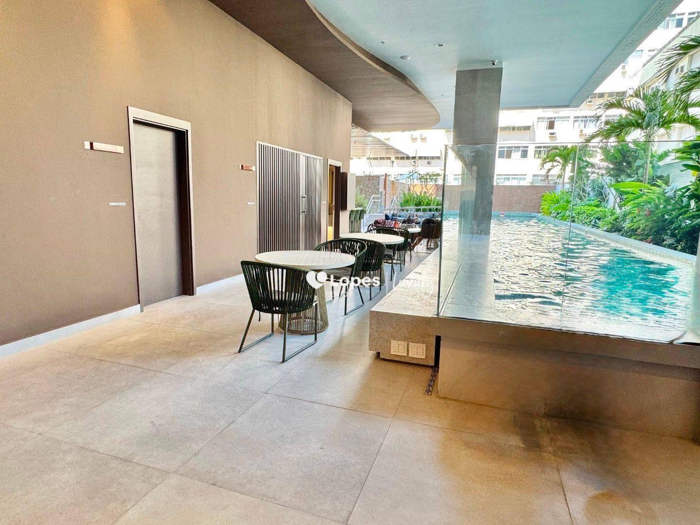 Apartamento com varanda, vista Cristo, 3 suítes, dependência, 2 vagas em prédio com piscina à venda, 166 m² a R$ 2.850.000 - Botafogo - Rio de Janeiro — foto 2