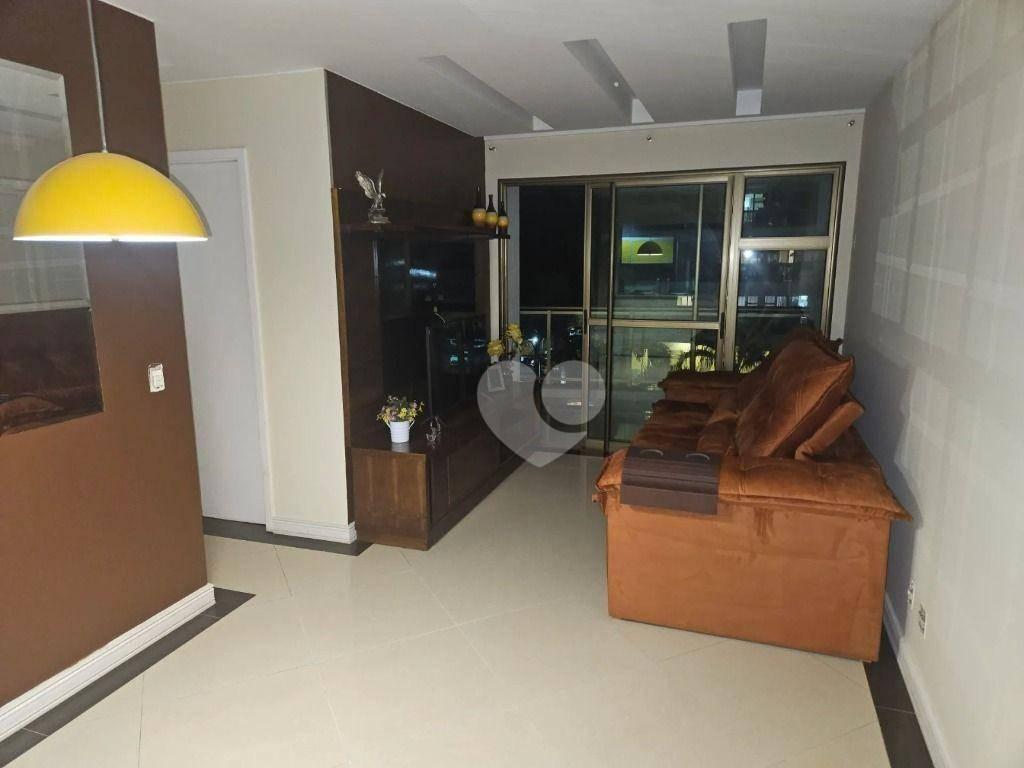 Recreio dos Bandeirantes - Residencial Life - Todo Reformado - 3 quartos ( 1 suíte ) - ENTRAR E MORAR!!!!! — Foto 1 de 16