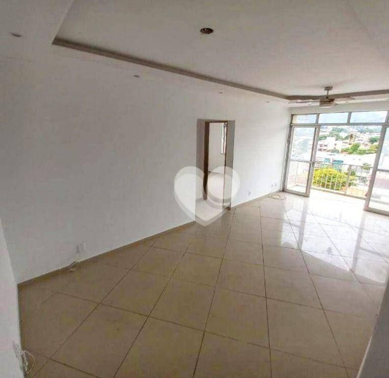 Apartamento com 2 quartos, 1 vaga, à venda, 86 m² por R$ 170.000 - Praça Seca - Rio de Janeiro/RJ