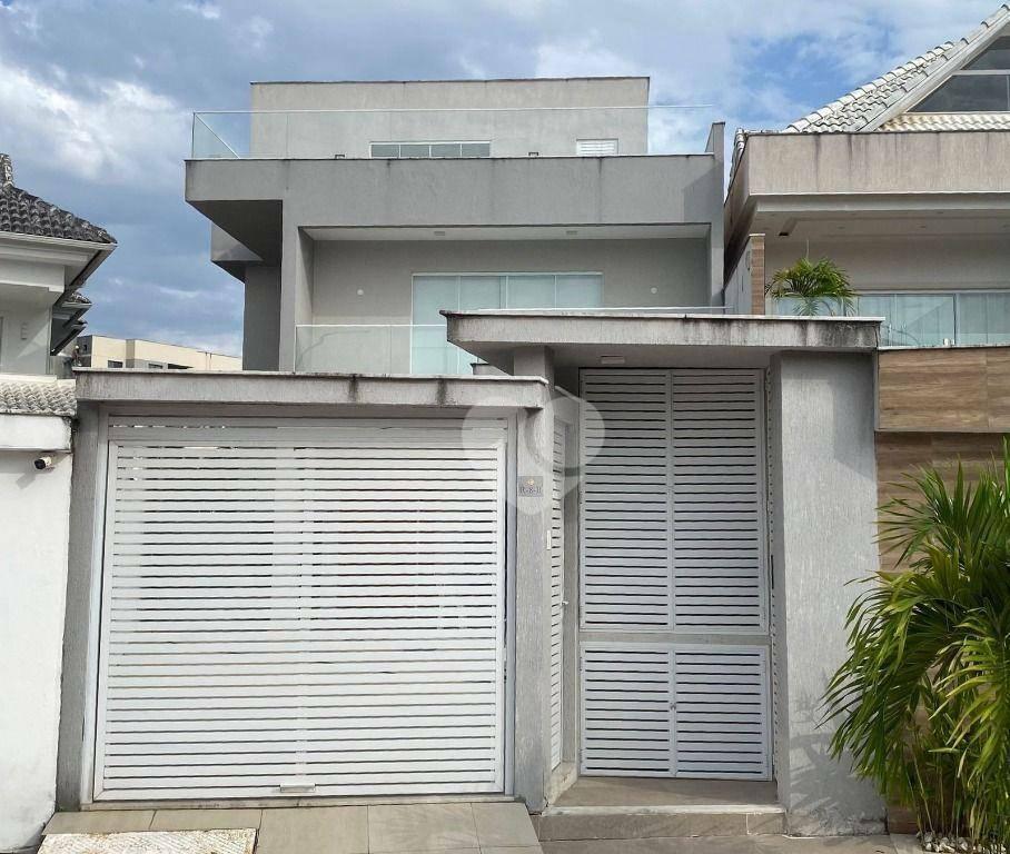 Casa no Riviera del Sol  com  clube privativo no Recreio dos Bandeirantes