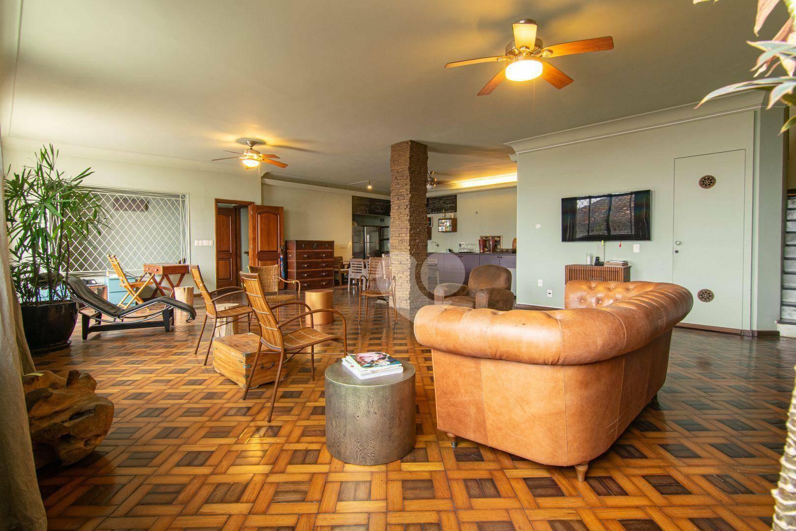 Casa de Rua com 6 quartos à venda, 680m² - Santa Teresa — foto 3