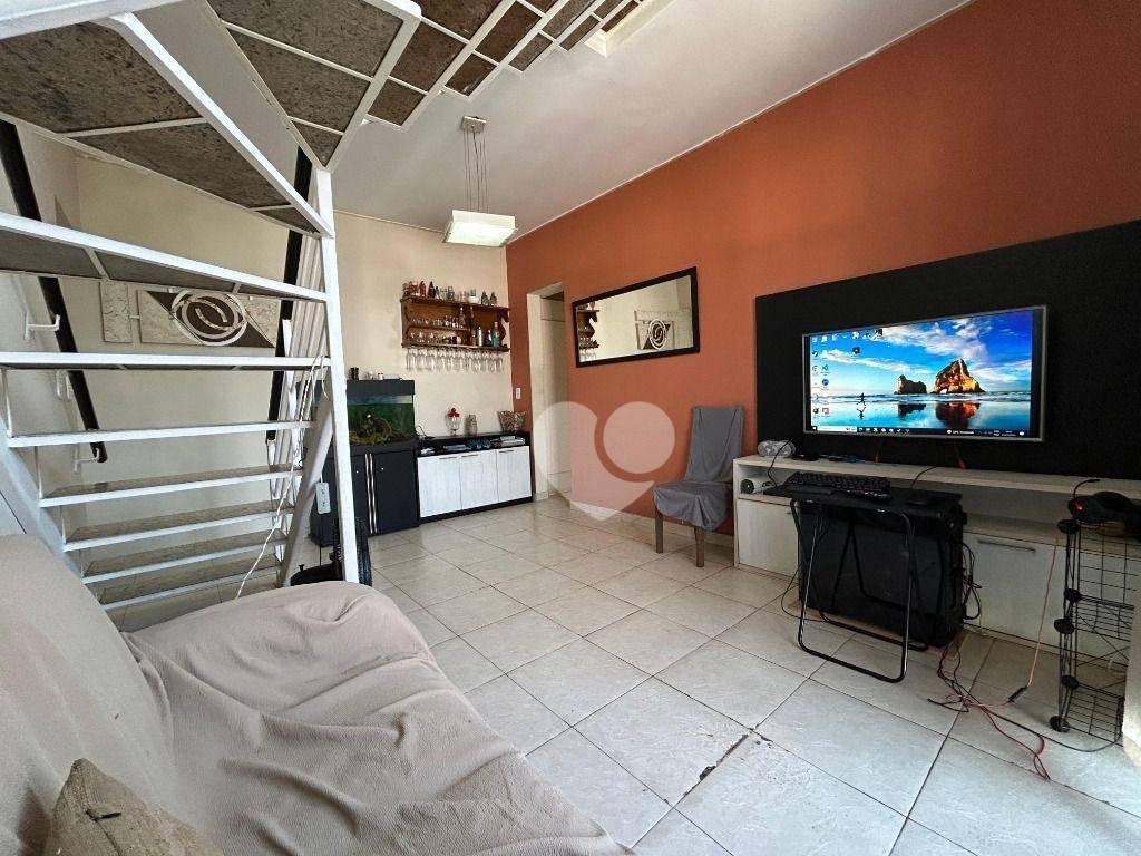 Lopes Enjoy vende cobertura duplex com 2 quartos, varanda, 2 vagas de garagem, 114m², por R$610.000,00 - Grajaú - Rio de Janeiro- RJ.