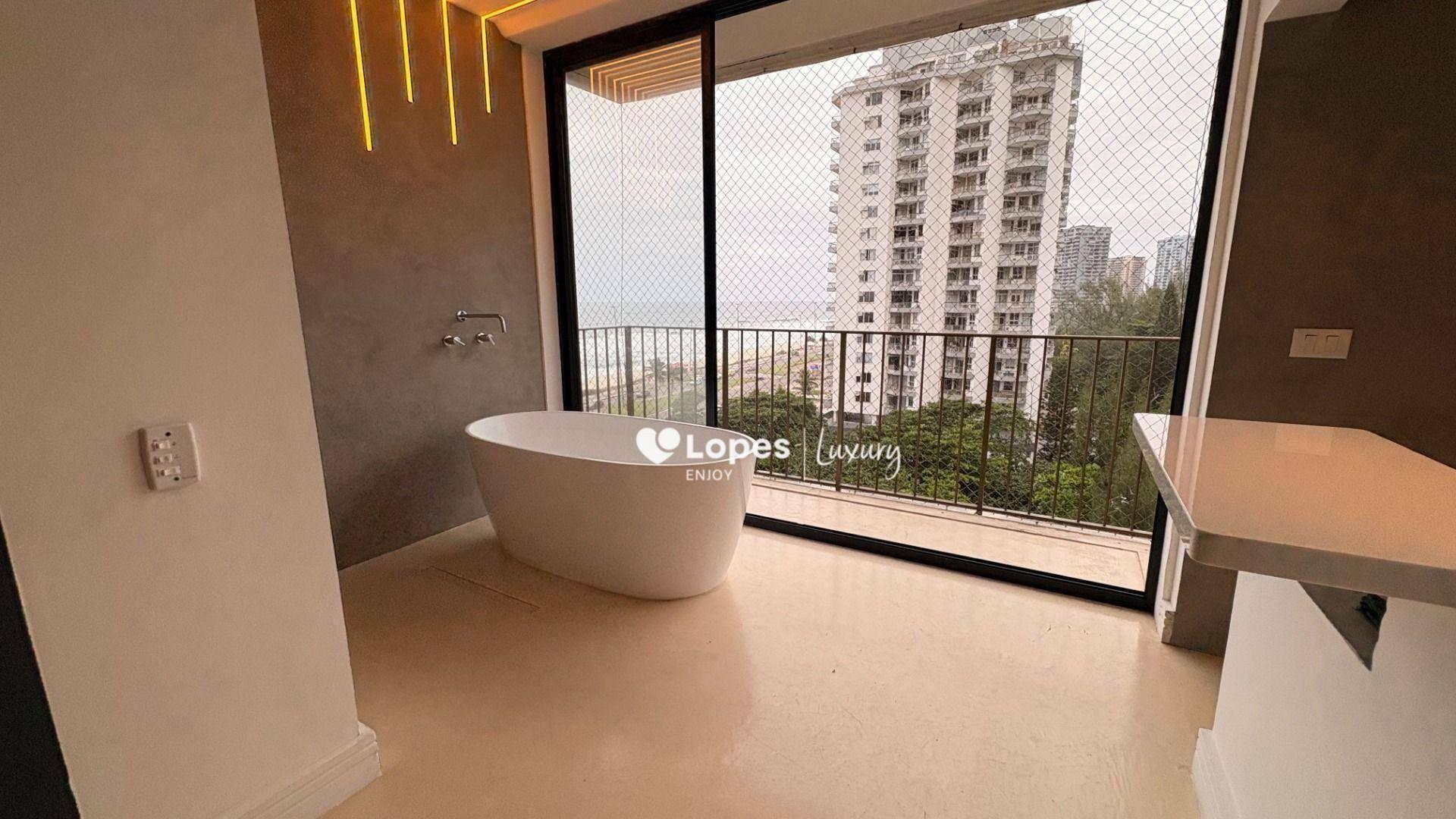 Imóvel com Hidro e  Vista Mar com 2 dormitórios à venda, 70 m² por R$ 1.700.000 - Barra da Tijuca - Rio de Janeiro/RJ — foto 3