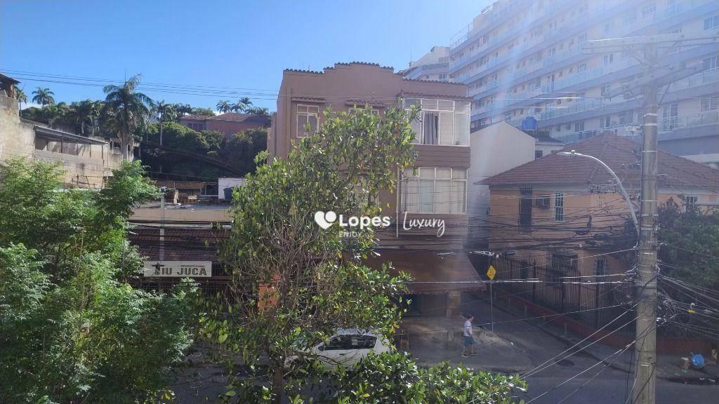 Praça da Bandeira, proximo a Pça Afonso Pena!! sala e quarto separado, possibilidade de garagem