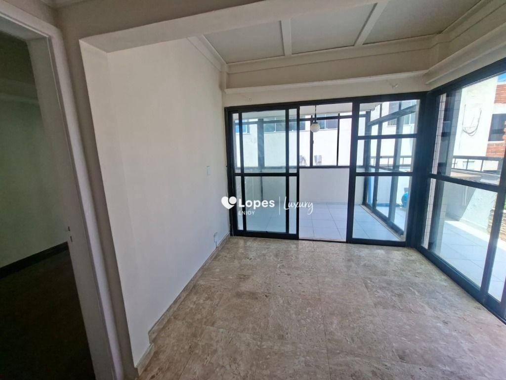 Apartamento Duplex no Recreio 172 m²   com 4 quartos sendo 3 suítes com 2 vagas de garagem .