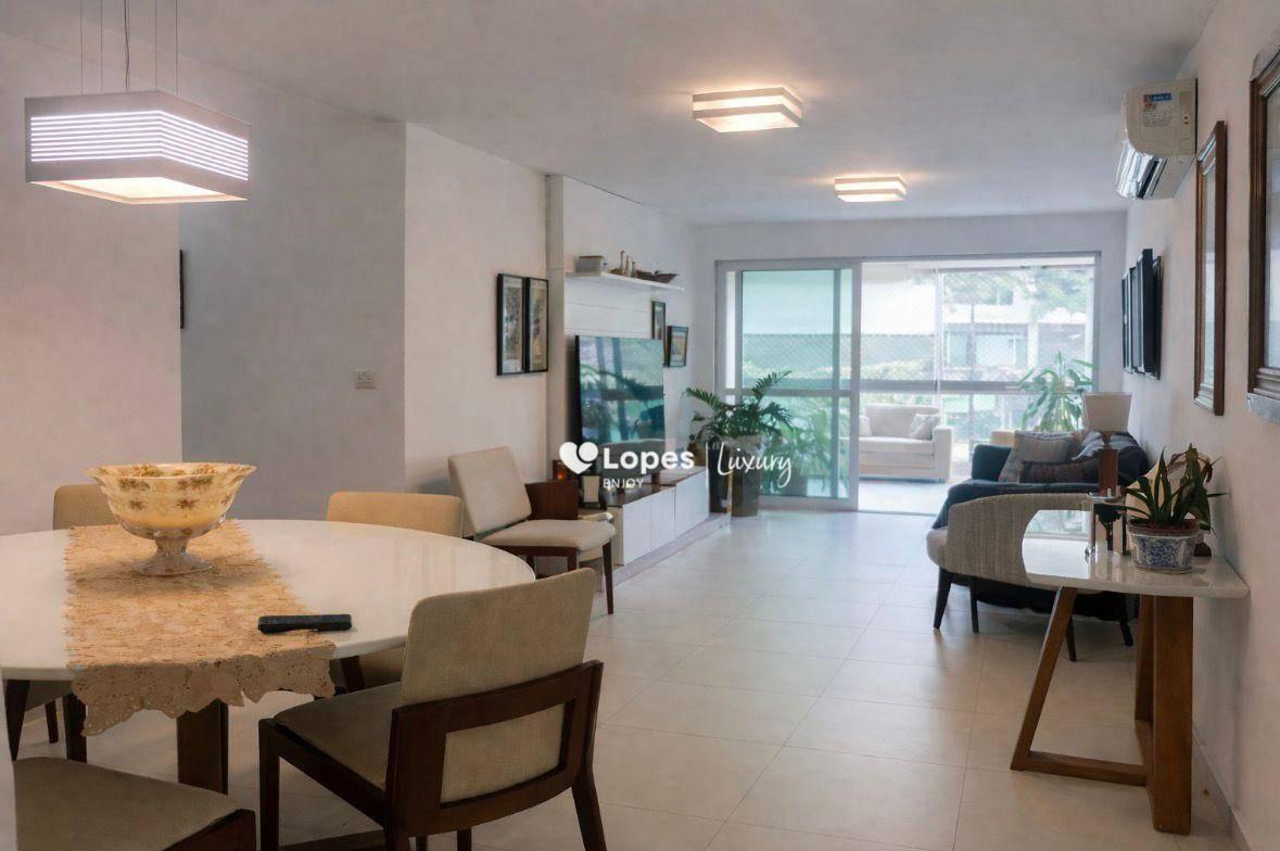 Jardim Oceânico - Apartamento reformado em prédio novo. 3 Quartos perto do Metrô, Praça do Pomar e Praia. Barra da Tijuca/RJ.