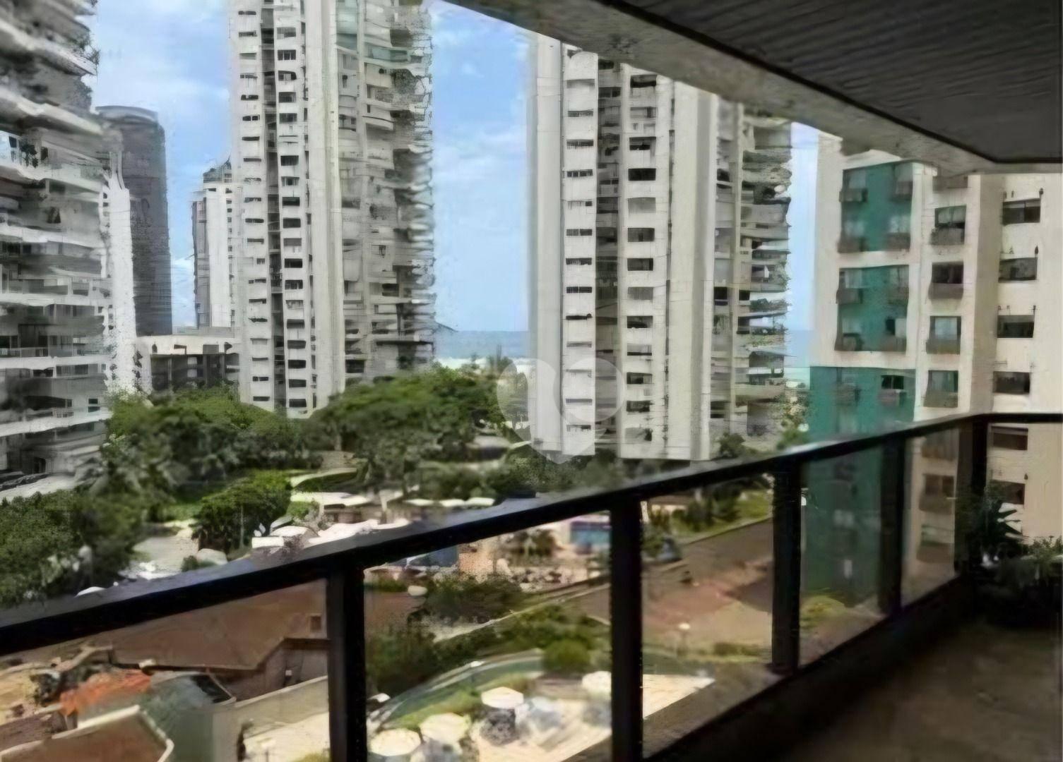 Apartamento na Praia da Barra com 3 quartos venda, 145 m2 por R$ 2.650.000 - Barra da Tijuca - Rio de Janeiro/RJ