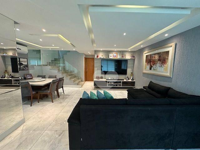 Lopes Enjoy Vende Casa Triplex, 4 quartos, 178 m ², 3 vagas de garagem - Rua Ituverava.
