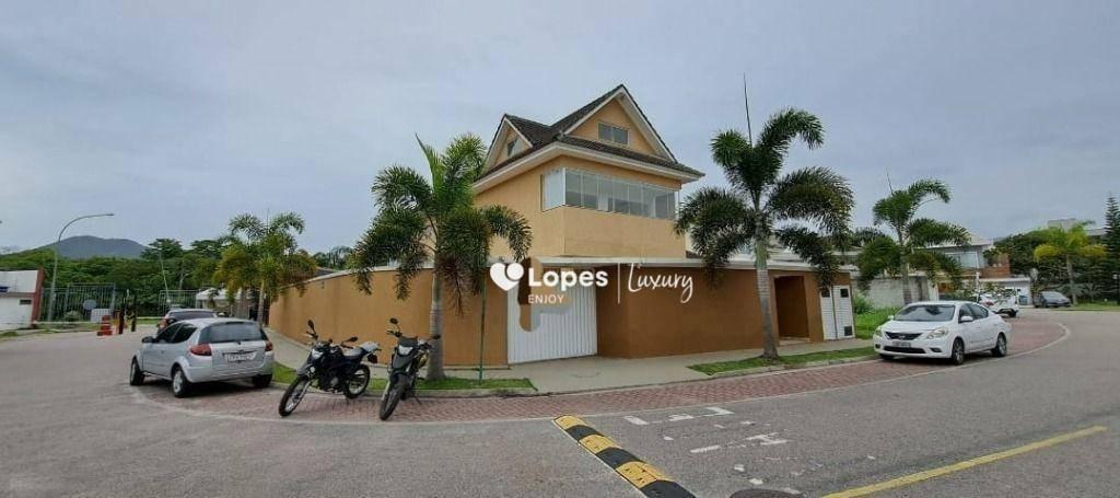 MAGNIFICA CASA A VENDA NO CONDOMÍNIO RIVIERA DEL SOL