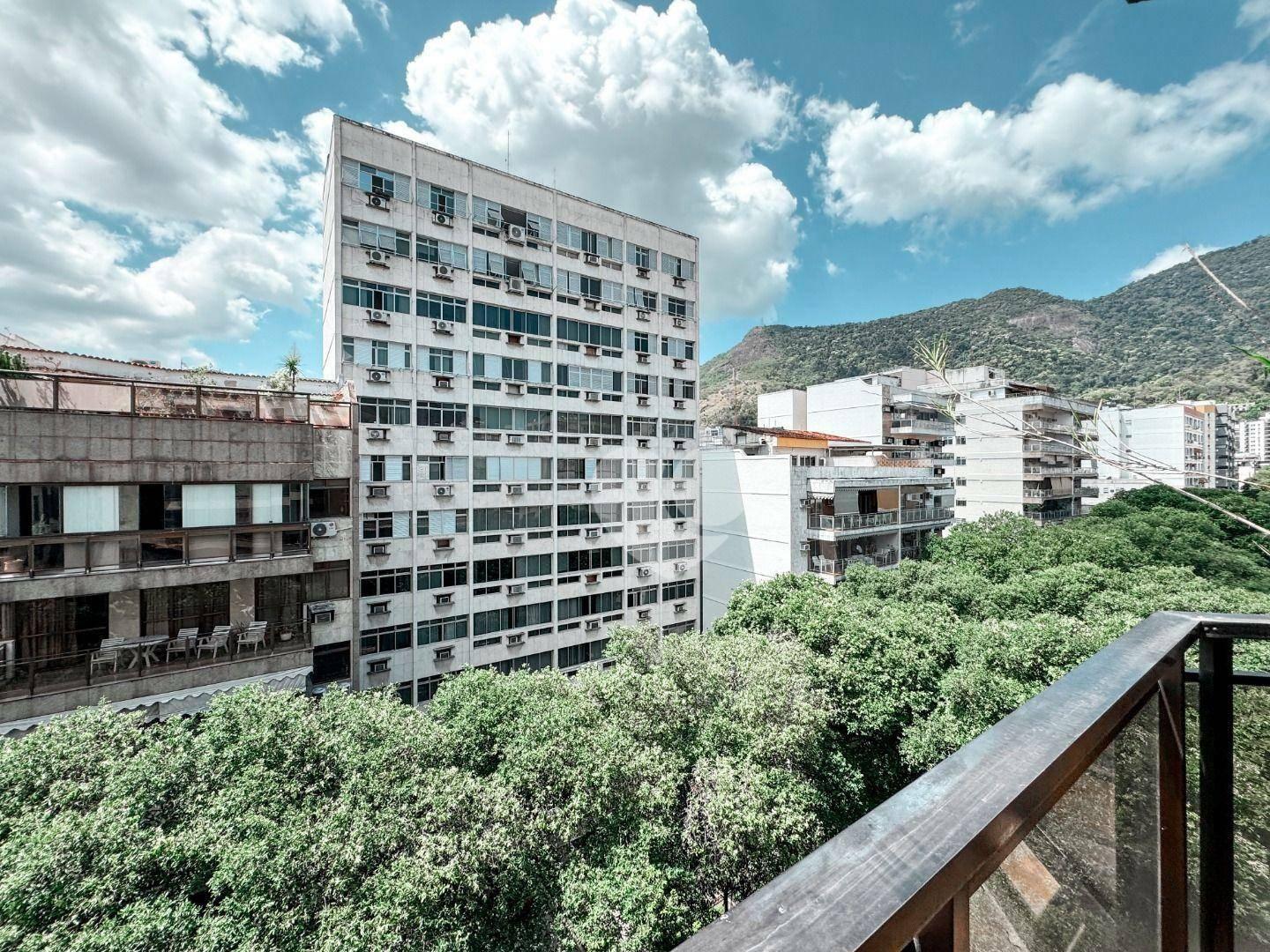 Especial cobertura em  rua diferenciada, colado ao metrô. 6 dormitórios (5 suites), piscina, sauna, 6 vagas! Conforto, qualidade e segurança!! — foto 2