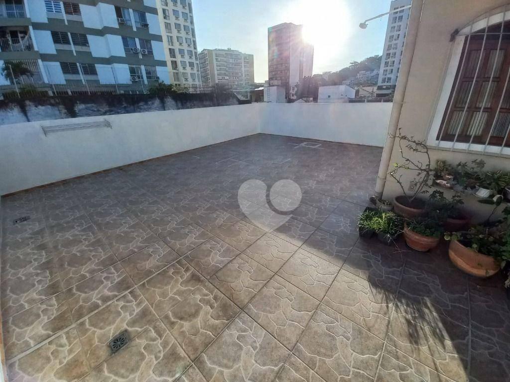Casa com terraço no Andaraí