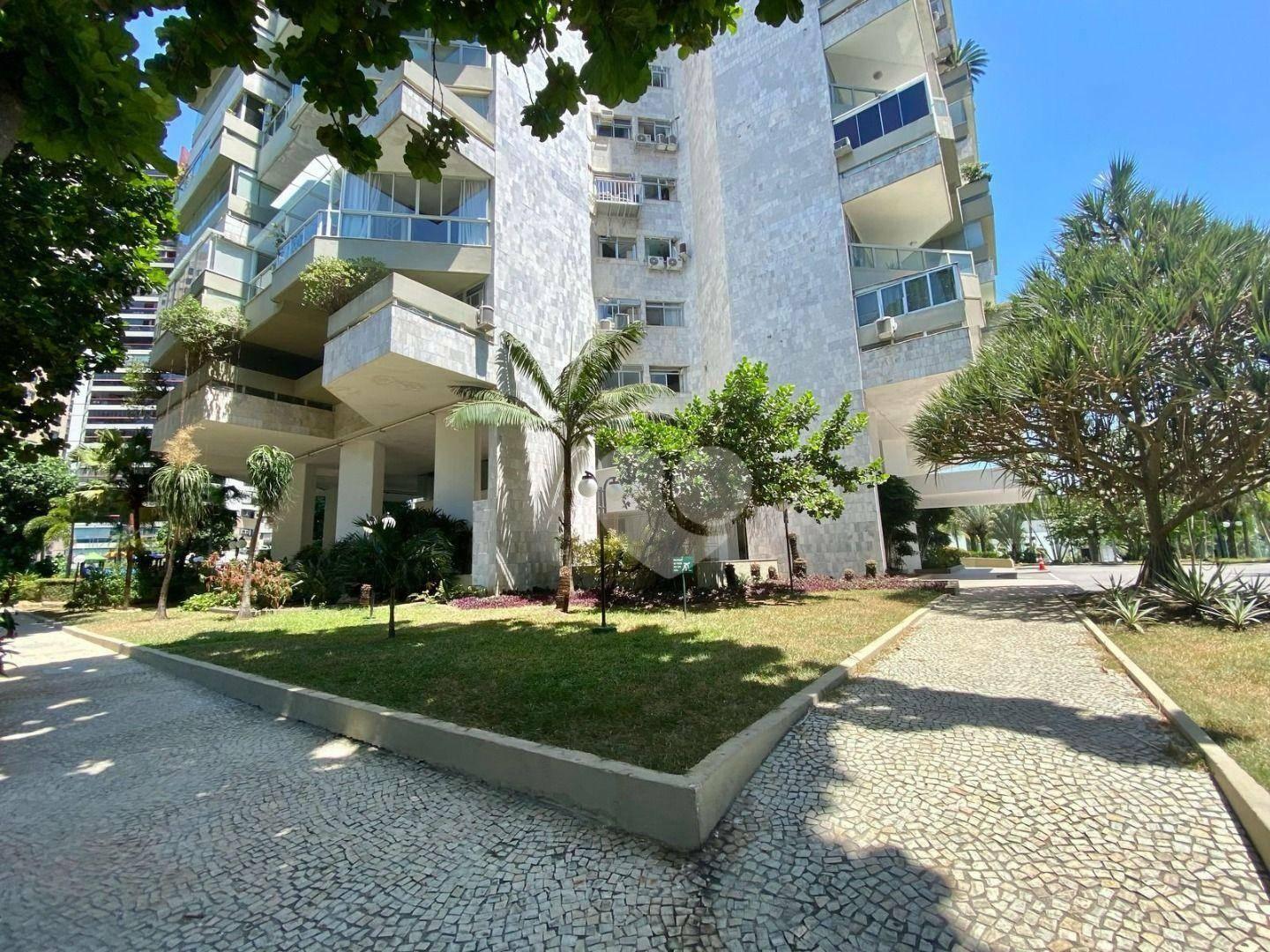 Apartamento com 3 quartos à venda, 200 m²  por R$ 3.000.000 - Barra da Tijuca - Rio de Janeiro/RJ