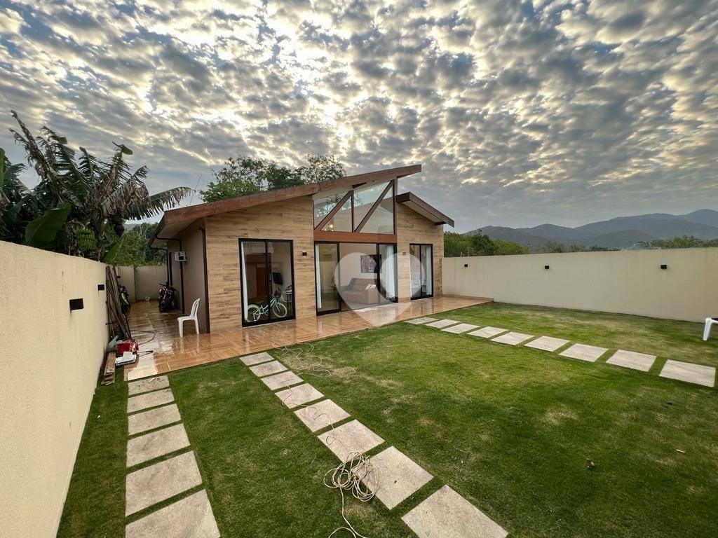 Casa com 4 quartos à venda, 120 m² por R$ 1.070.000 - Pontal Oceânico - Rio de Janeiro/RJ