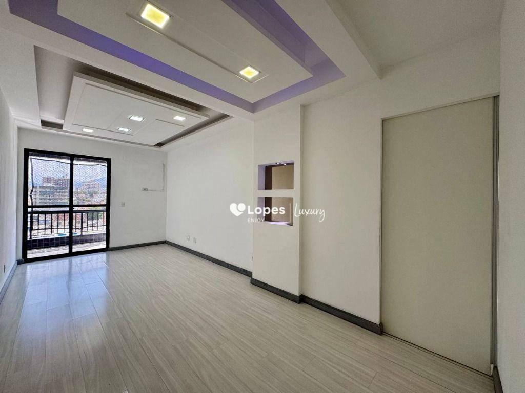 Apartamento à venda no Cachambi, 2 Quartos sendo 1 Suíte, 2 Vagas, Reformado
