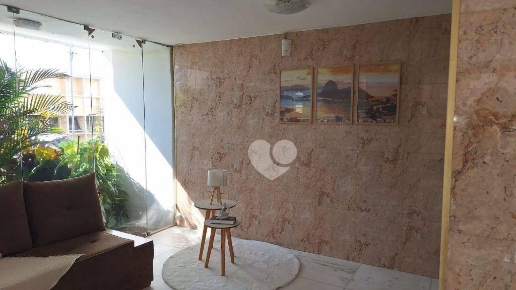 Vendo Engenho Novo 3 quartos 120M Condomínio José Bonifacio junto a Rua Pelotas e Grão Pará