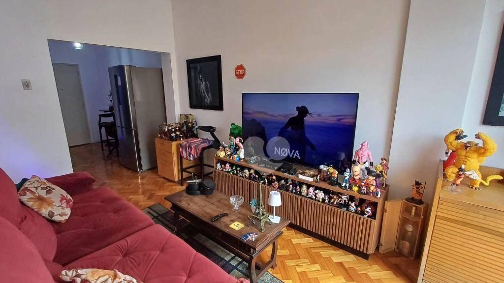 Apartamento 03 quartos na Tijuca, vaga garagem, área serviço, colado ao metrô Saens Pena.