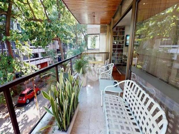 Apartamento a venda 4 quartos 2 suítes e 2 vagas  Rua Redentor Ipanema — foto 2