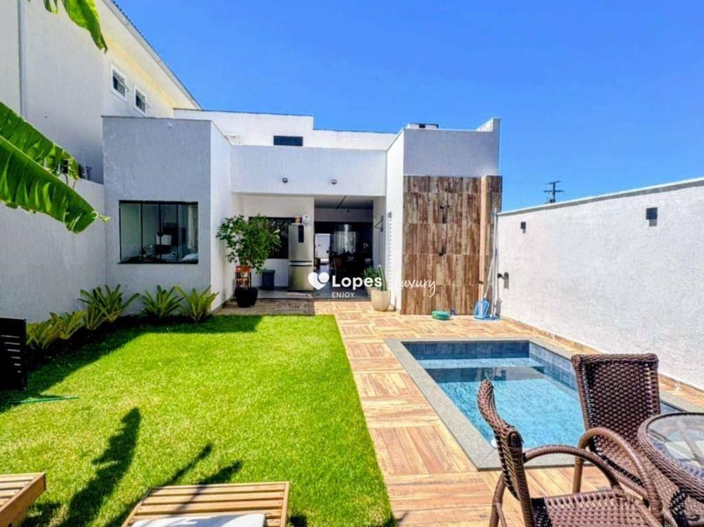 Casa com 3 quartos sendo 1 suíte à venda, 161 m² por R$ 1.250.000