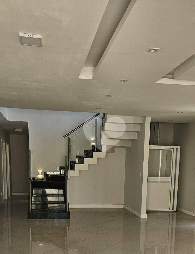 Casa com 5 quartos à venda, 440 m² por R$ 1.590.000 - Vargem Pequena - Rio de Janeiro/RJ — foto 2