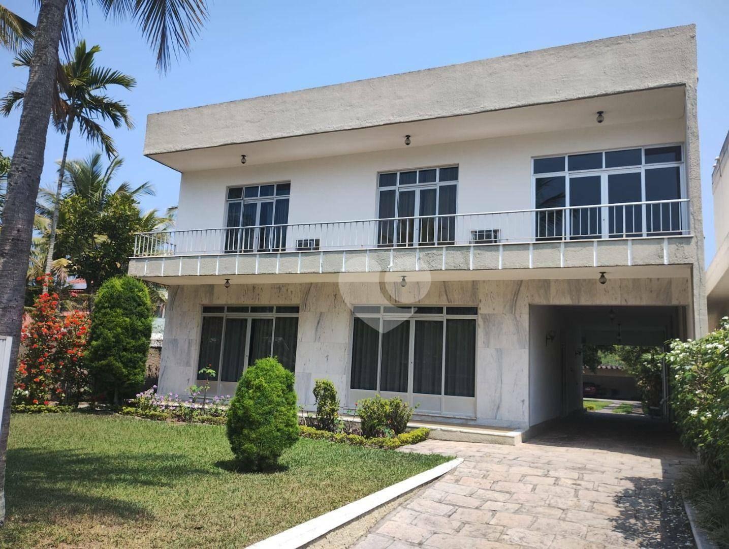 Casa com 4 dormitórios à venda, 519 m² por R$ 4.100.000,00 - Barra da Tijuca - Rio de Janeiro/RJ