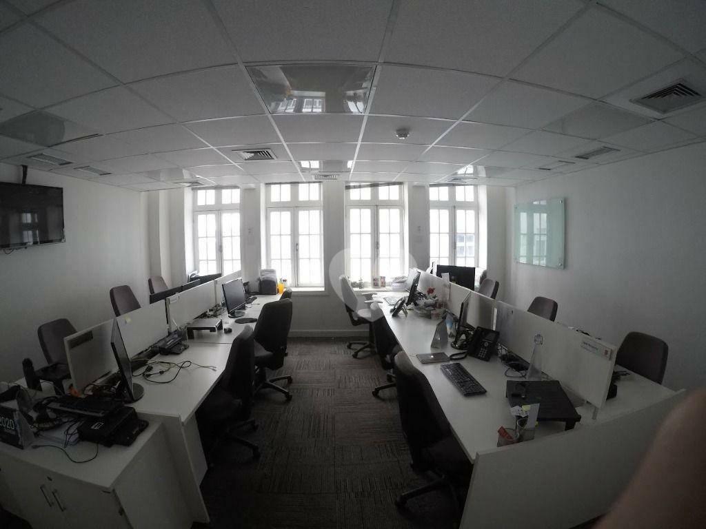Oportunidade Empresas !! Prédio à venda totalmente reformado -  dois elevadores - desocupado -1471 m² por R$ 6.000.000 - Centro - Rio de Janeiro/RJ — foto 2