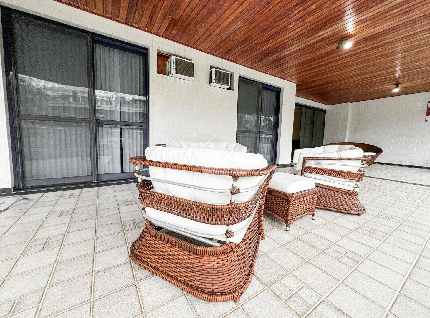 Apartamento 2ª Quadra da Praia 3 quartos ,199 m²,2 vagas por R$ 1.490.000 -Recreio dos Bandeirantes