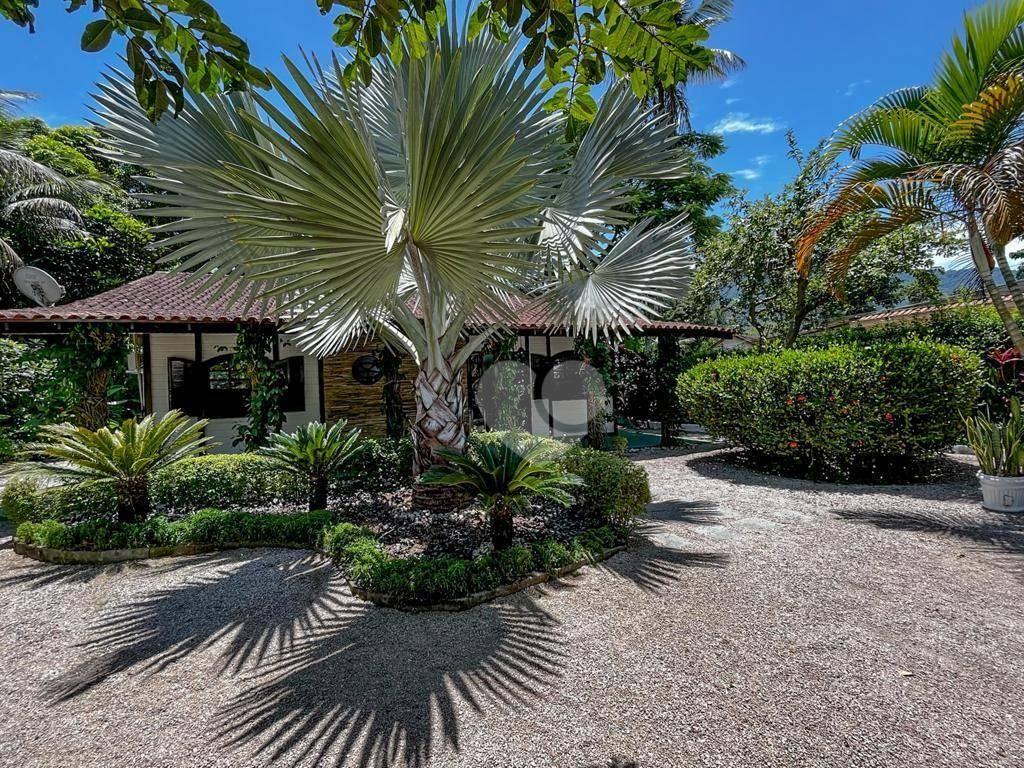 Casa com 3 quartos à venda, 255 m² por R$ 1.690.000 - Vargem Grande - Rio de Janeiro/RJ