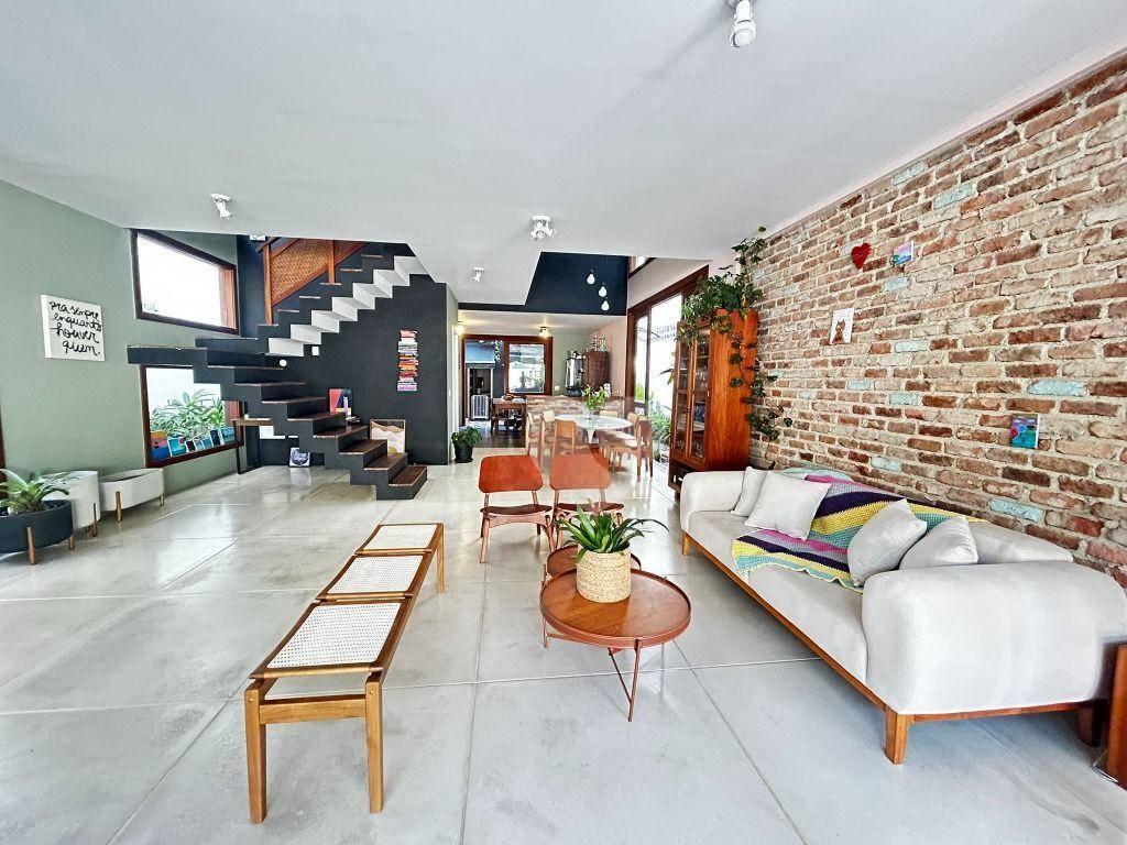 Casa com 4 suítes à venda, 600 m² por R$ 4.700.000 - Barra da Tijuca - Rio de Janeiro/RJ