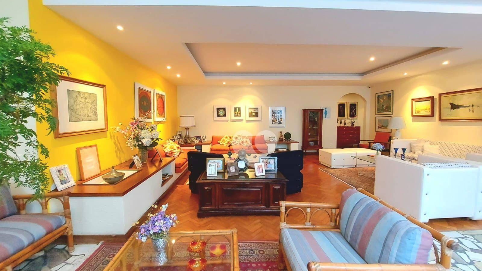 Apartamento a venda em Copacabana 4 Quartos com uma suíte — foto 2