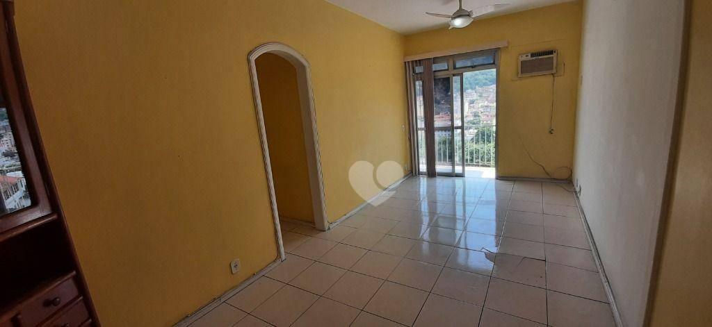 Apartamento com 3 quartos, dependências completas, 2 vagas, à venda, 81 m² por R$ 330.000 - Vila Isabel - Rio de Janeiro/RJ