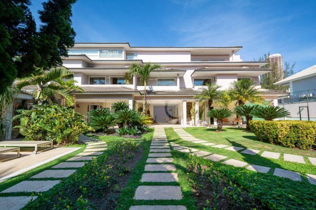 Casa com 7 quartos para alugar, 830 m² por R$ 59.700/mês - Barra da Tijuca - Rio de Janeiro/RJ