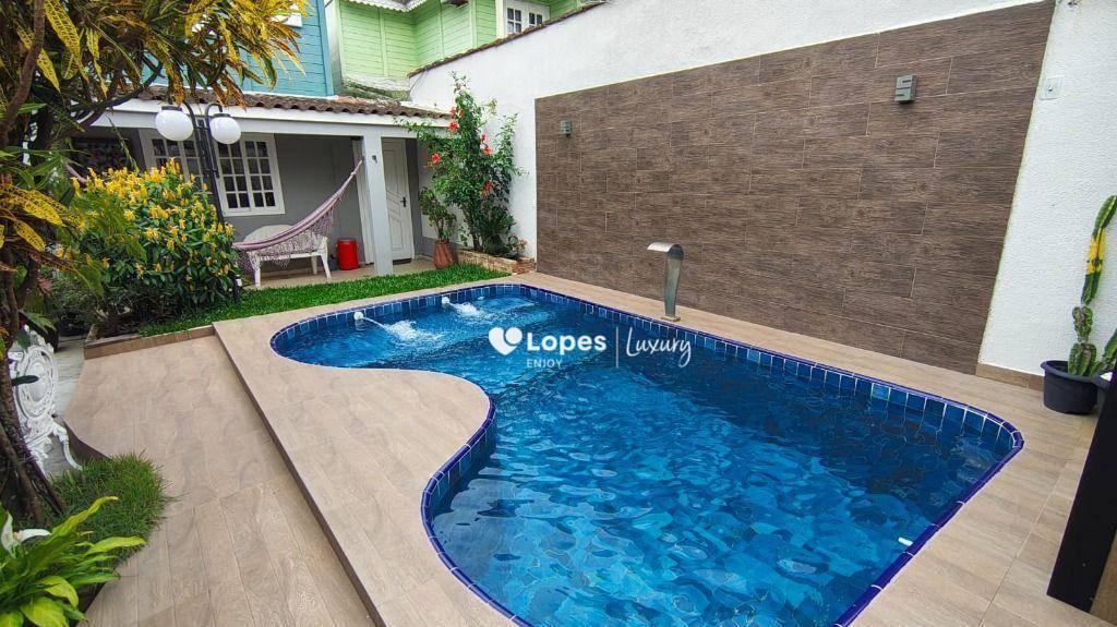 Casa com 3 quartos sendo 2 suítes, Piscina, á venda, 160 m² por R$ 750.000 - Vargem Pequena - Rio de Janeiro/RJ