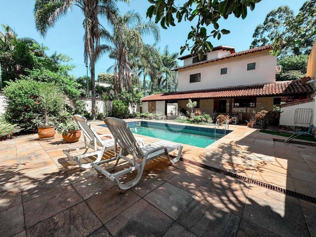 Casa com 4quartos à venda, 401 m² por R$ 2.990.000 - Barra da Tijuca - Rio de Janeiro/RJ