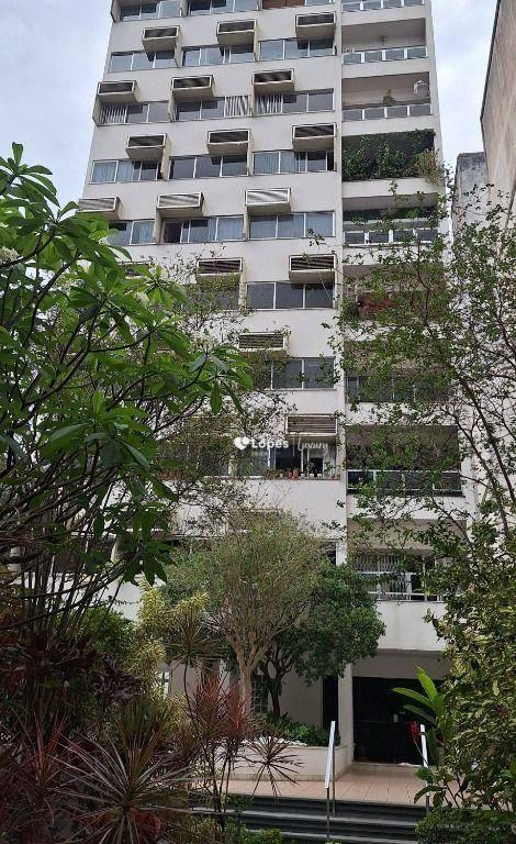 Apartamento a venda a sala, 3 quartos, suite, lavabo,copa cozinha, dependência de empregada, garagem no valor R590.000,00/Grajaú - Rio de Janeiro. /