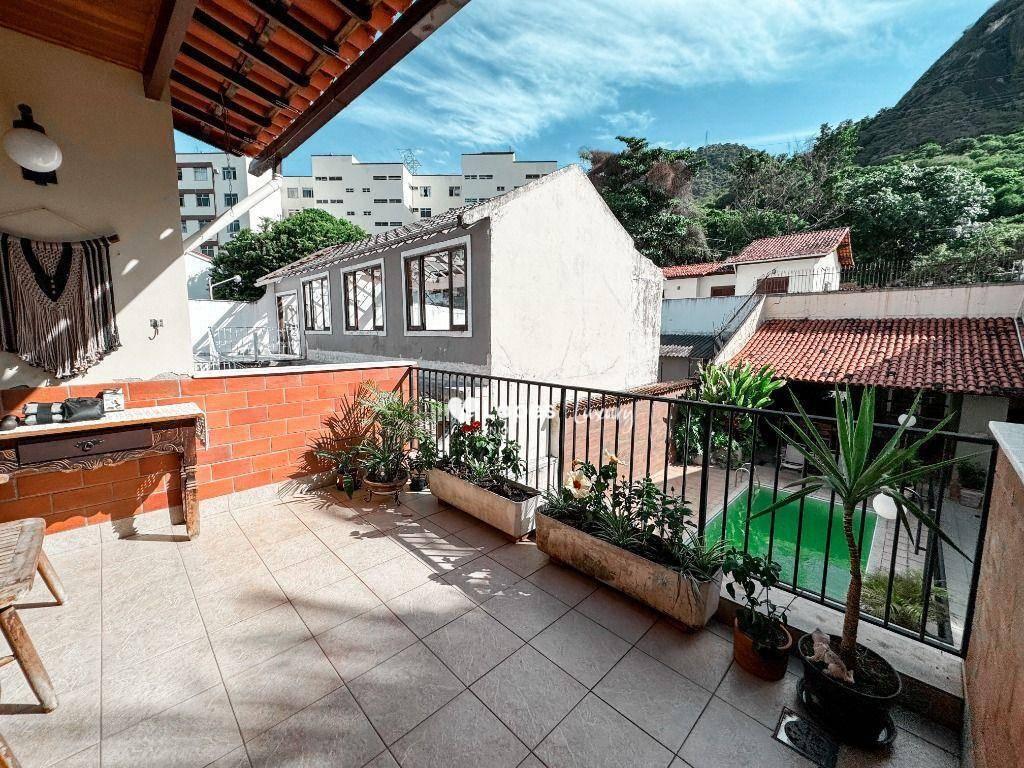 Casa com 6 dormitórios à venda, 574 m² por R$ 1.700.000,00 - Grajaú - Rio de Janeiro/RJ