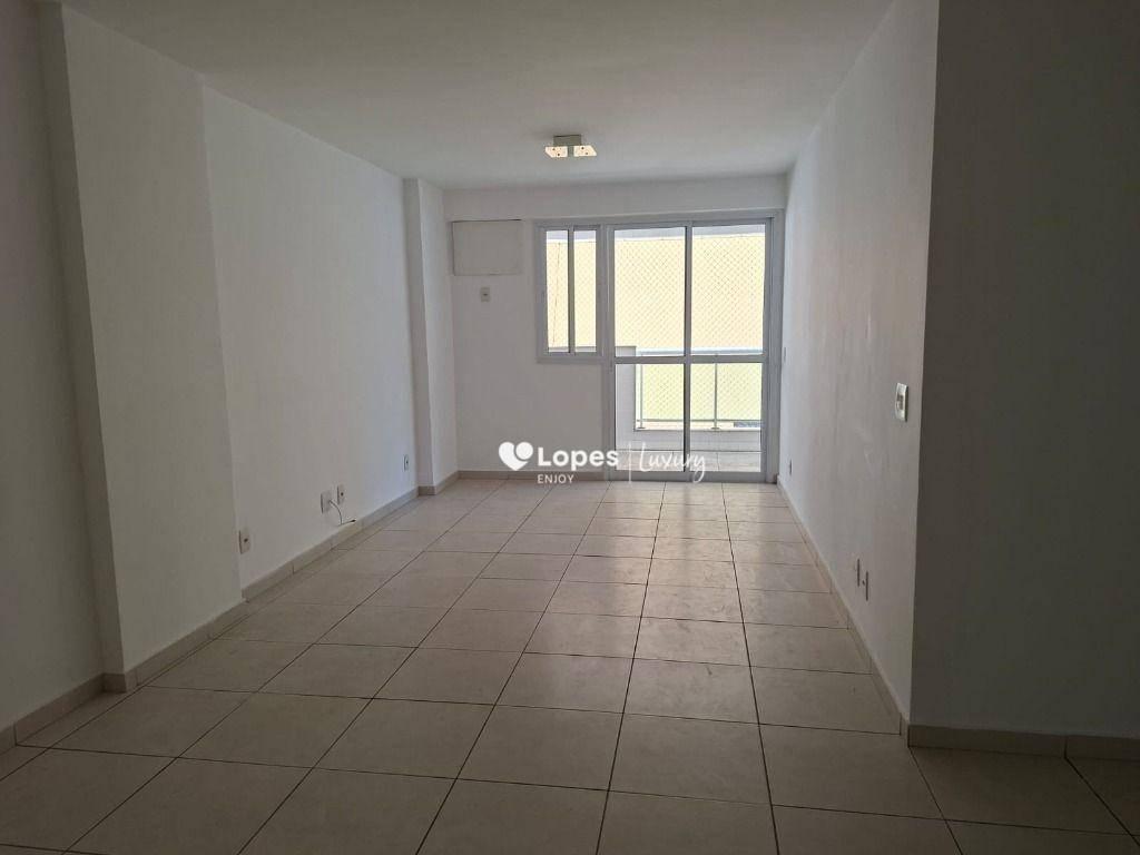 Tijuca varanda 3 quartos com 2 vagas