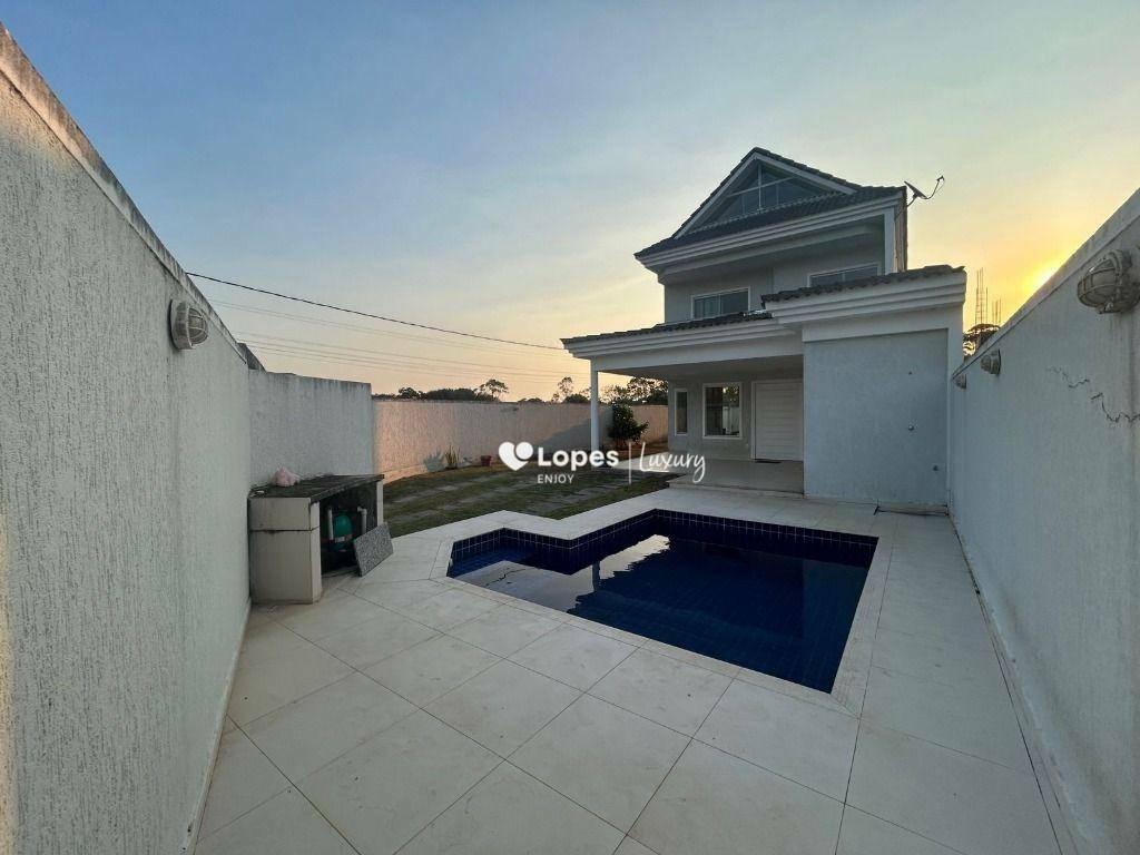 Casa com 3 quartos (suítes) para alugar, 256 m² por R$ 7.678/mês - Guaratiba - Rio de Janeiro/RJ