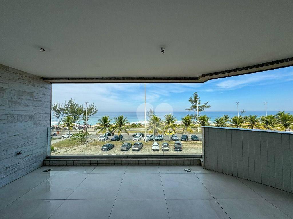 Apartamento 4 suítes com dependências - R$ 2.630.000,00 - Recreio dos Bandeirantes-