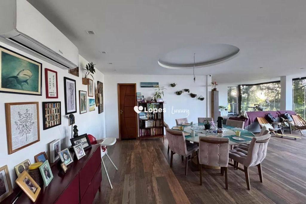Casa com 5 quartos à venda, 554 m² por R$ 1.900.000 — foto 3