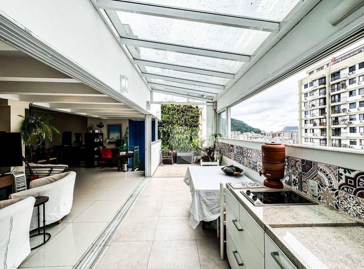 Cobertura com 3 quartos, suíte, 2 vagas à venda, 152 m² por R$ 2.000.000 - Botafogo