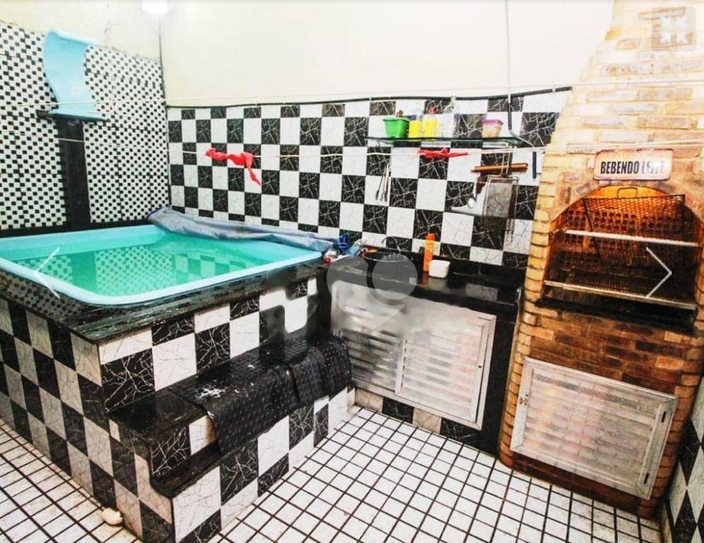 Apartamento tipo casa, térreo, com 2 quartos, piscina, churrasqueira, à venda, 57 m² por R$ 390.000 - Grajaú - Rio de Janeiro/RJ