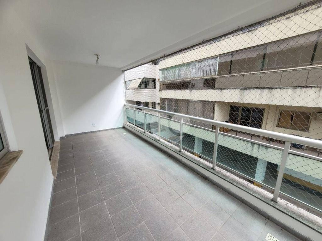 ALBANO DE CARVALHO Apartamento com 3 quartos, 1 suíte à venda, 84 m² por R$ 550.000 - Recreio dos Bandeirantes